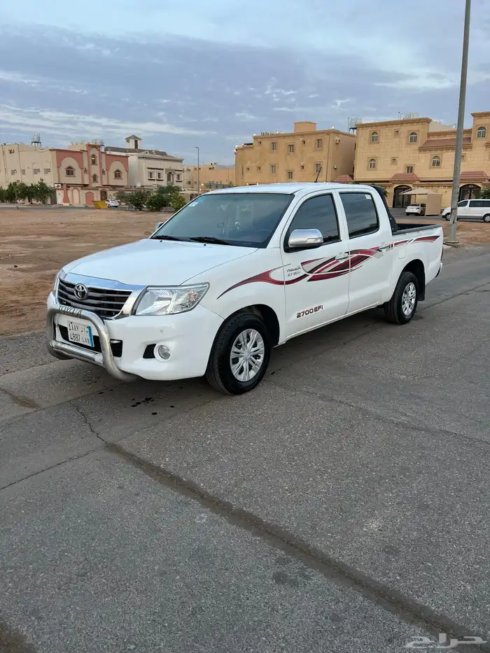 هايلوكس للبيع 2015 1