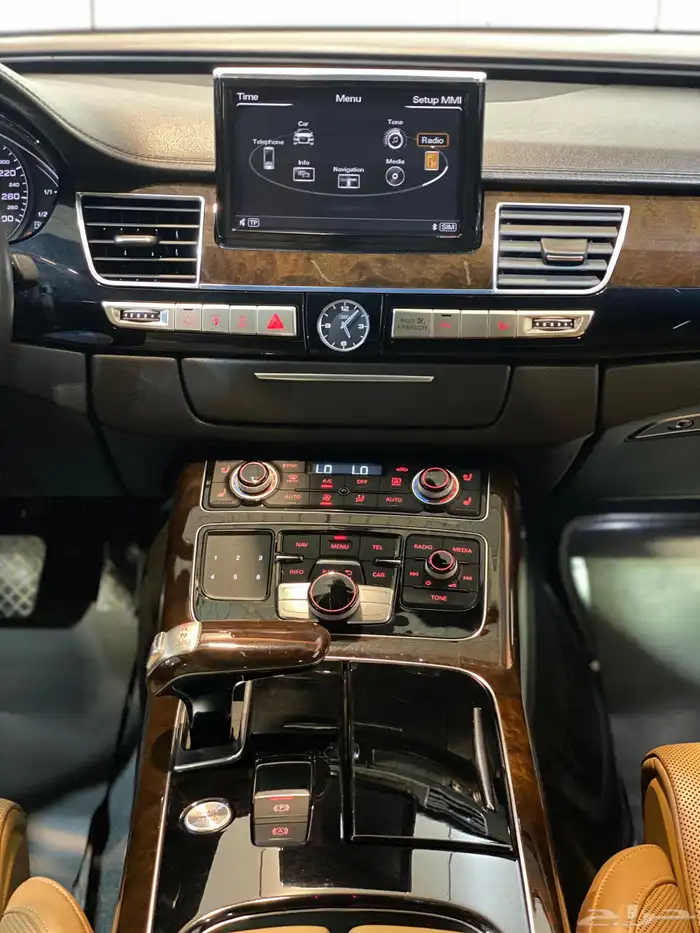اودي A8 L 2015 ( فل كامل ) بحالة ممتازة 21