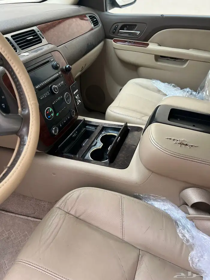 للبيع تاهو شيفروليه 2011 20