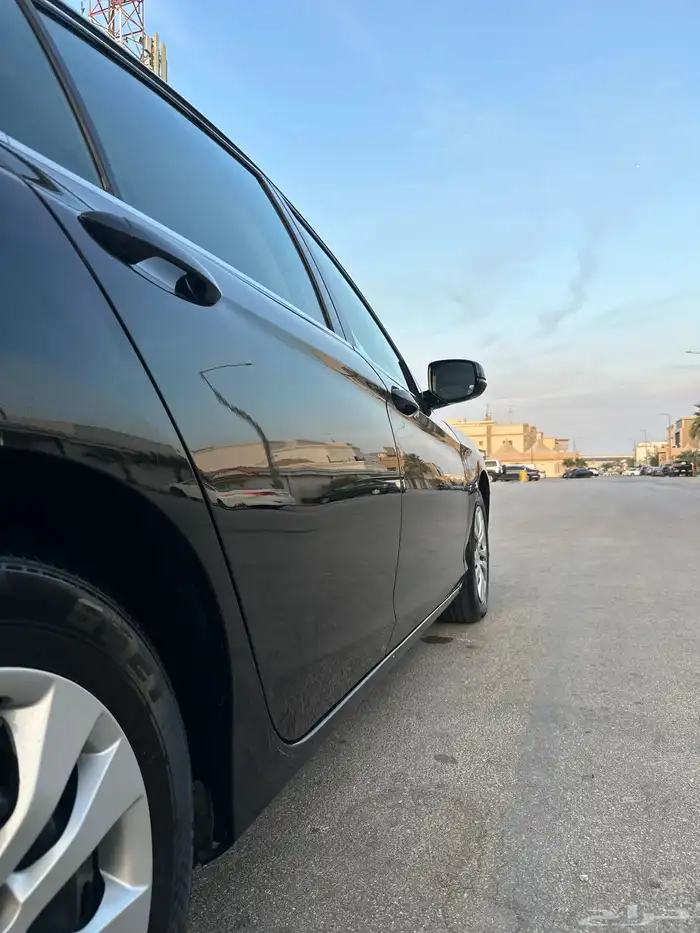 للبيع هوندا اكورد 2017 ستاندر اسود 37