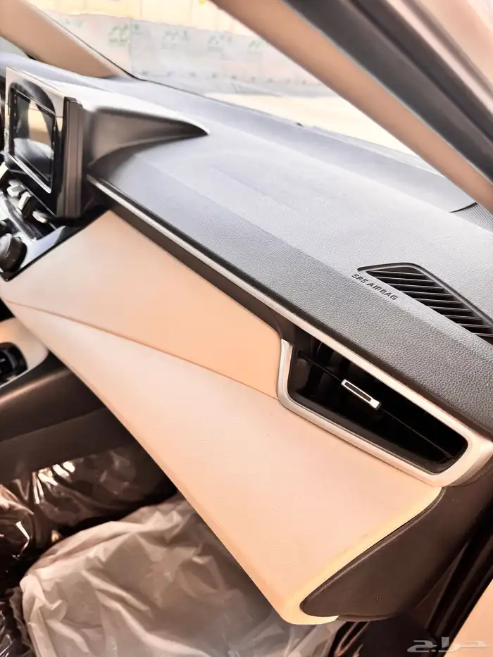 كرولا 24 ماكينه 1500   4 11