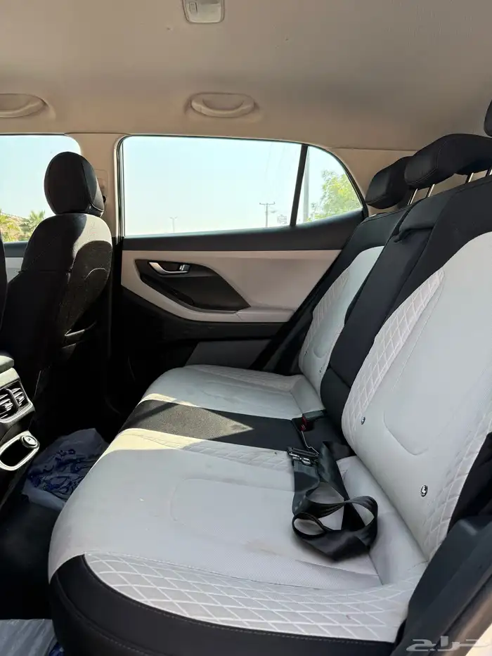 كريتا نظييف جدا ممشى قليل 37