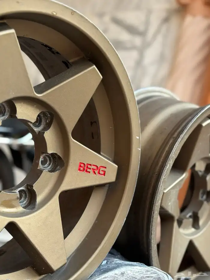 جنوط اصلية للبيع طقم 5 3