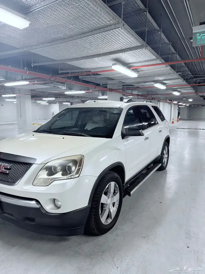 gmc اكاديا 2012 نظيف جدا 2