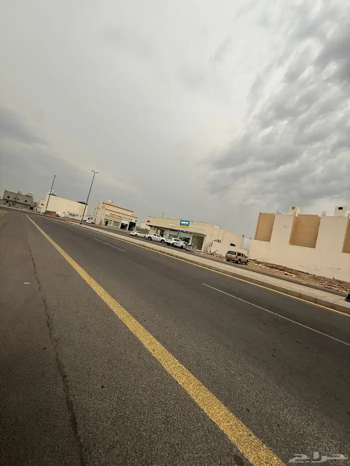 للبيع ارض تجارية في مخطط النبلاء م500 شارع 30م 24