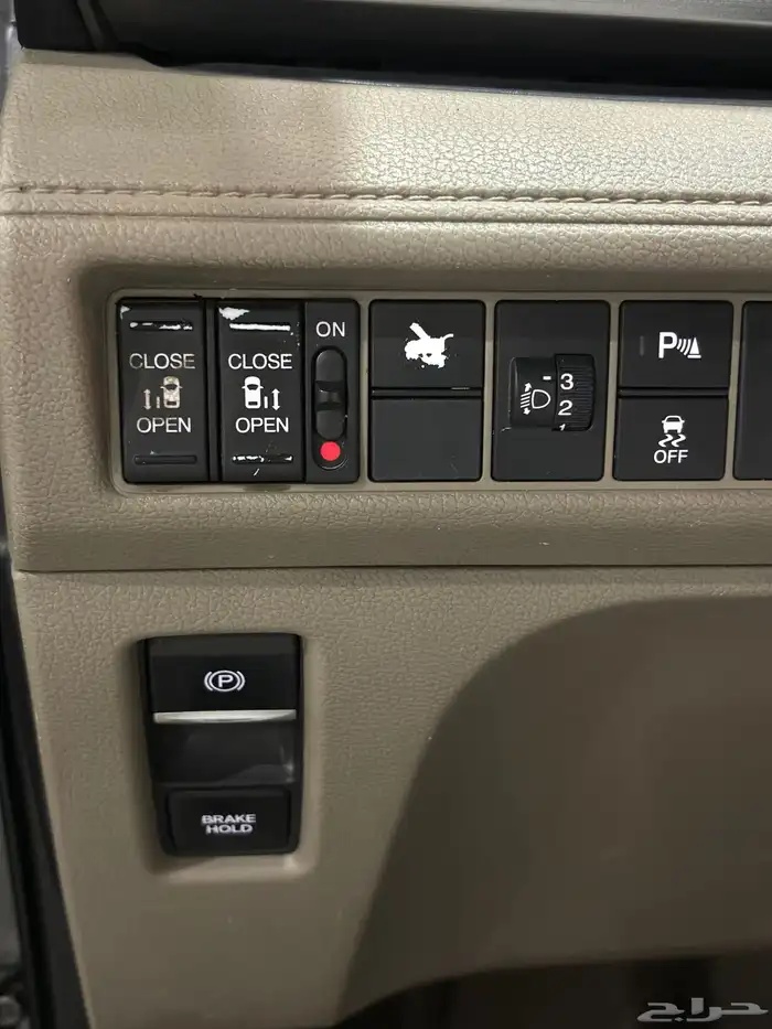 هوندا اوديسي 2018 فل كامل ابواب كهرباء 6 سلندر فتحه سقف 20