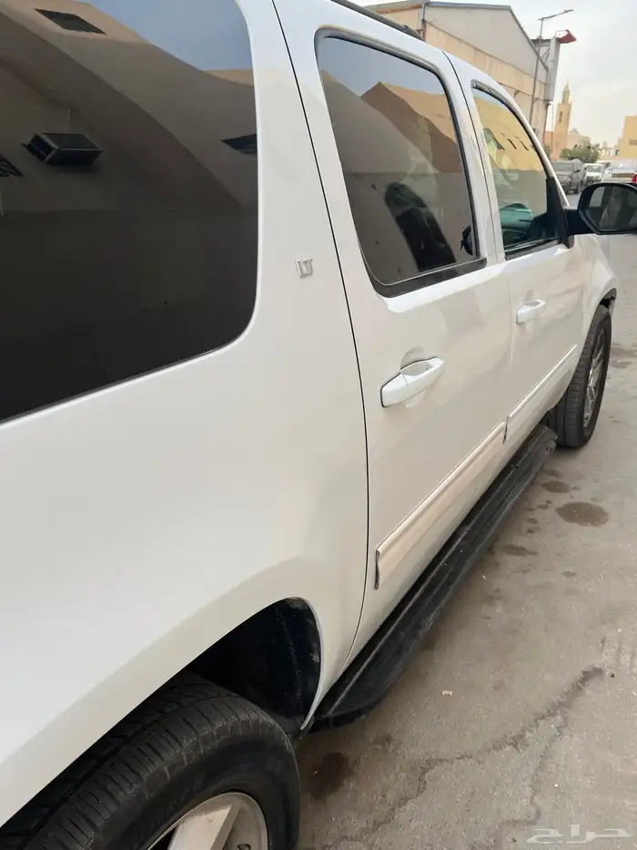 للبيع تاهو شيفروليه 2011 13