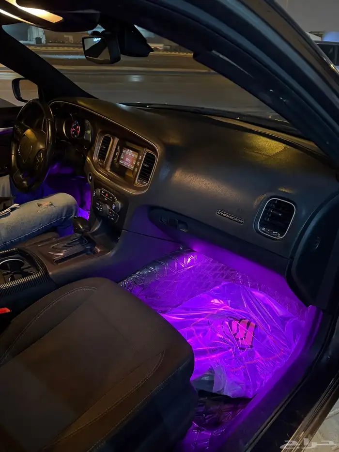 للبيع دوج تشارجر نظيف مستعجل 7