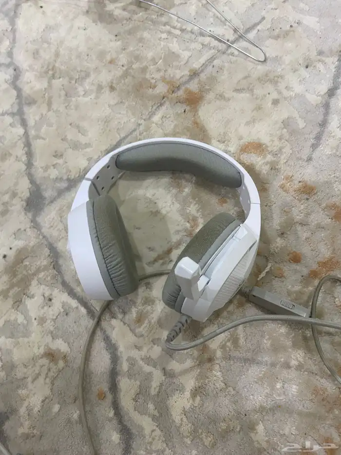 سماعه للبيع 0