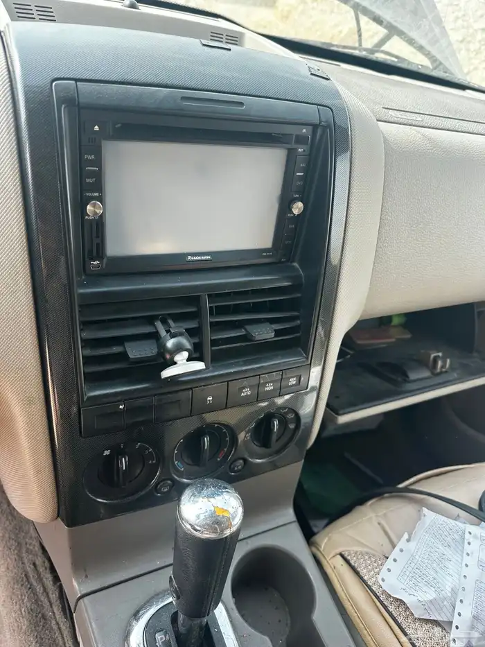 اكسبلورر 2008 قطع غيار 9