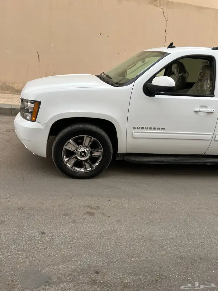 للبيع تاهو شيفروليه 2011 4
