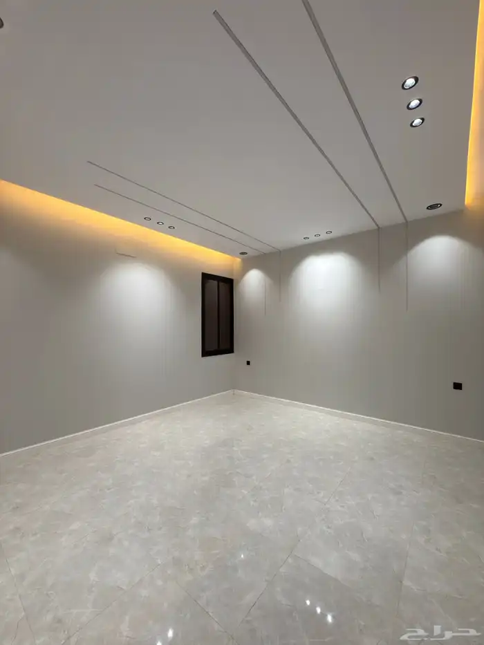 شقق علويه 6 غرف بتصميم مودرن مقابل ممشي الراقي -بسعر 550الف 20