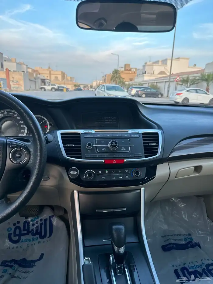 للبيع هوندا اكورد 2017 ستاندر اسود 22