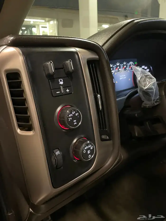 للبيع سييرا دينالي 2016 معدل ومجهز 53