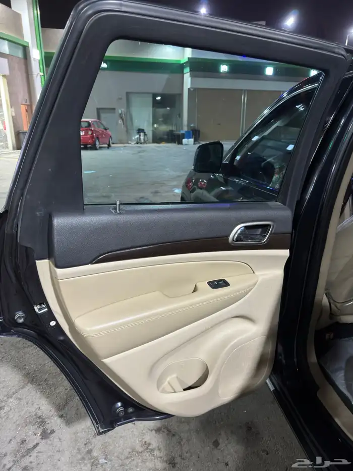 جيب جراند شيروكي 2014 6 سلندر 16