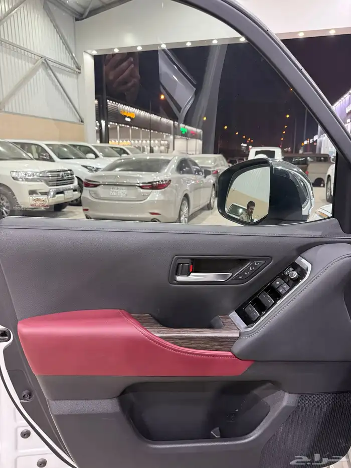 تويوتا لاندكروزر فكسار 2023 عداد 64 الف فقط وكالة 22