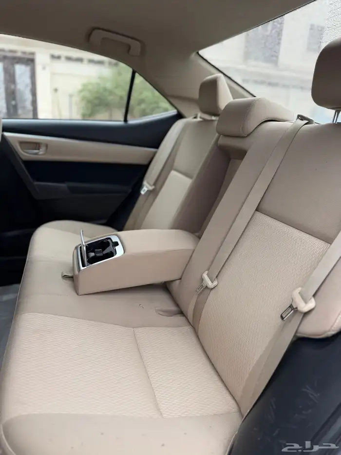 تويوتا كورولا 2016 مفحوص تامين   نص فل (بدون فتحة) 9