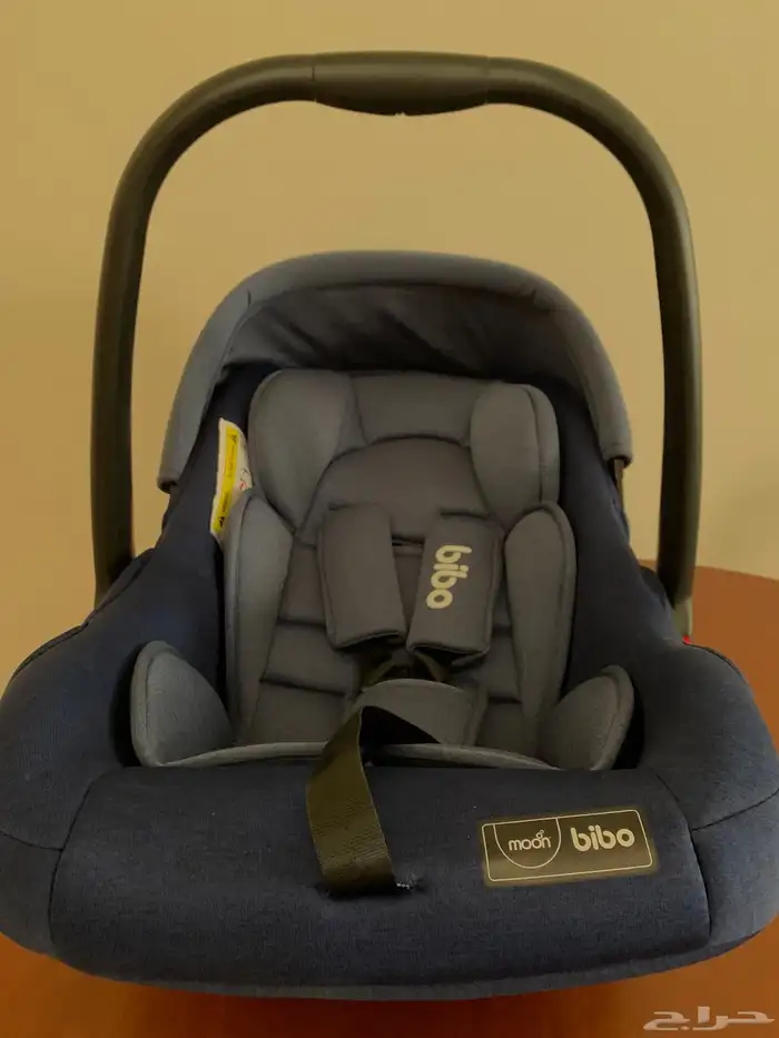 جلاسة كار سيت اطفال مقعد سيارة ماركة moon 1