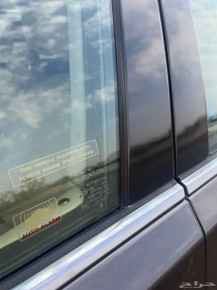 للبيع او البدل لكزس LS460L. مخزن ممشي 54000 15