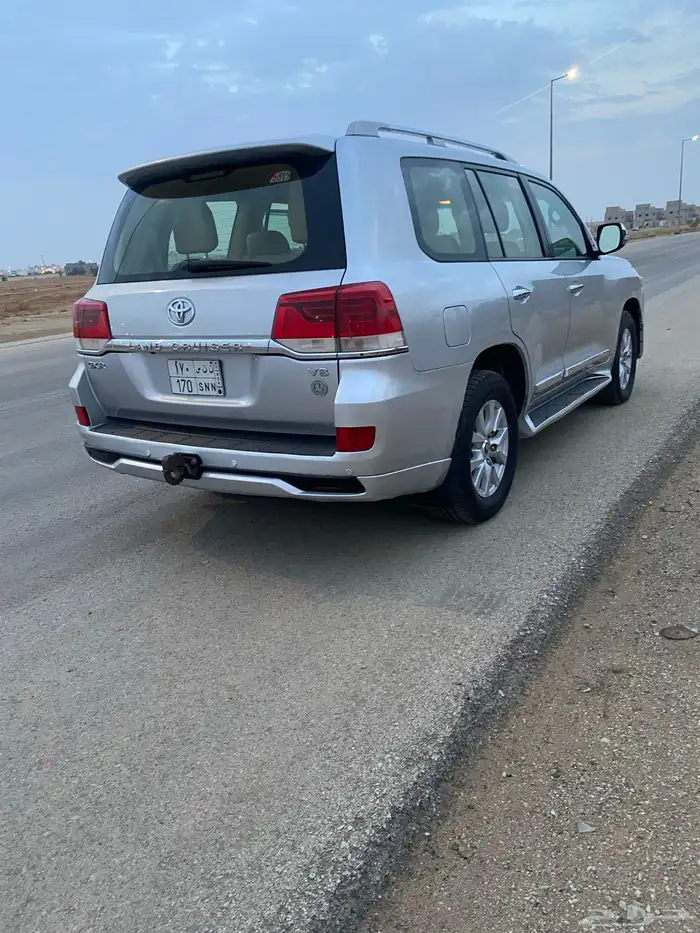 للبيع جكسار 2017 2