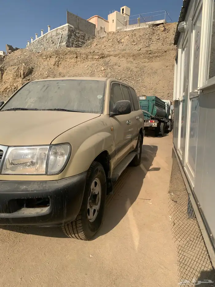 صالون لاندكروزر 1998 5