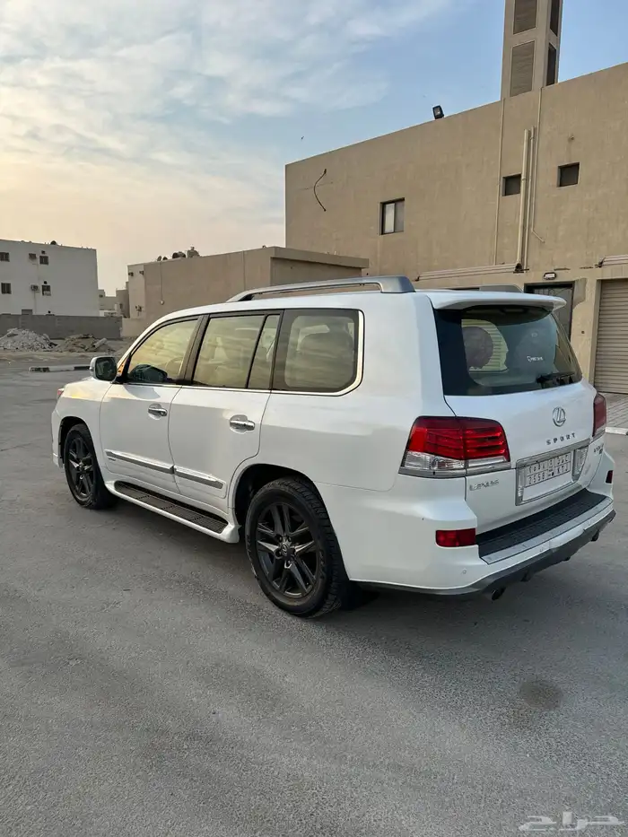 لكزس 570 LX فل كامل 10