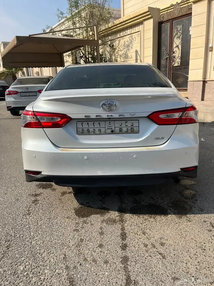 كامري 2018 فل كامل للبيع 4