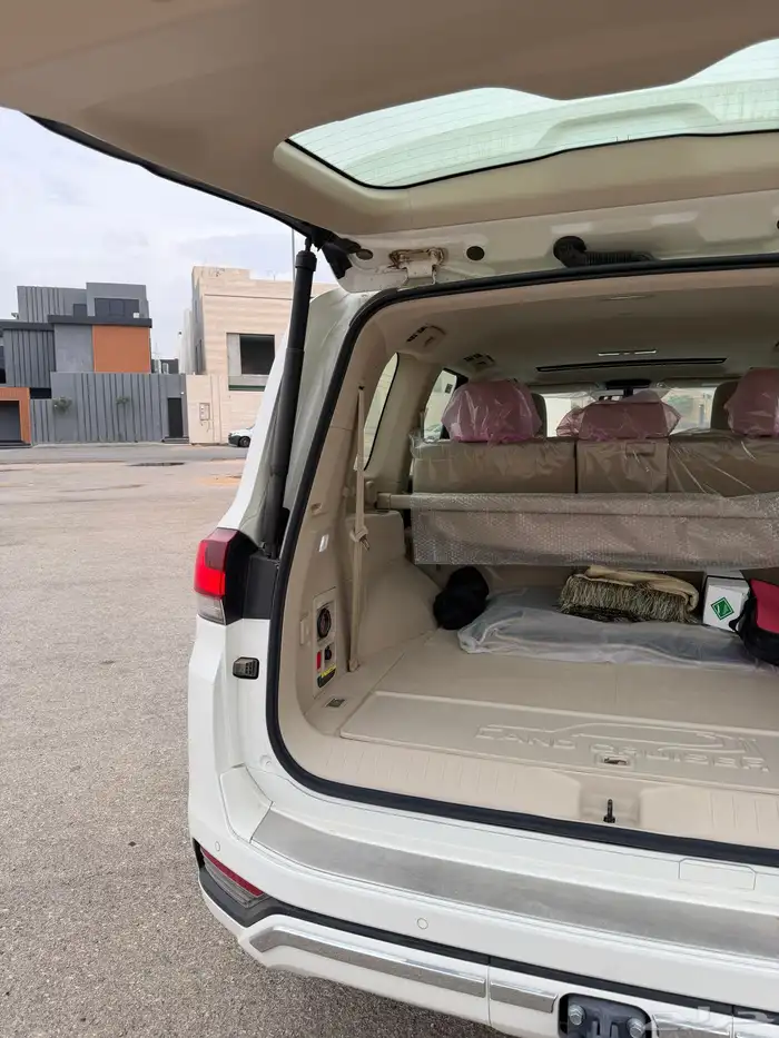 تويوتا جى اكس آر 2024 رقم (3) اول مالك 39