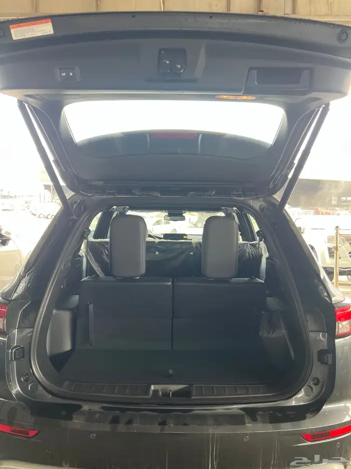 ميتسوبيشي اوتلاندر 2025 بريميوم فل كامل 6