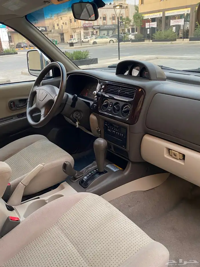 للبيع ميتسوبيشي ناتيفا 2010 نظيف جدا 10