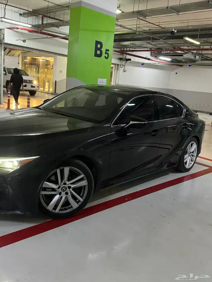 لكزس اي اس 300 2