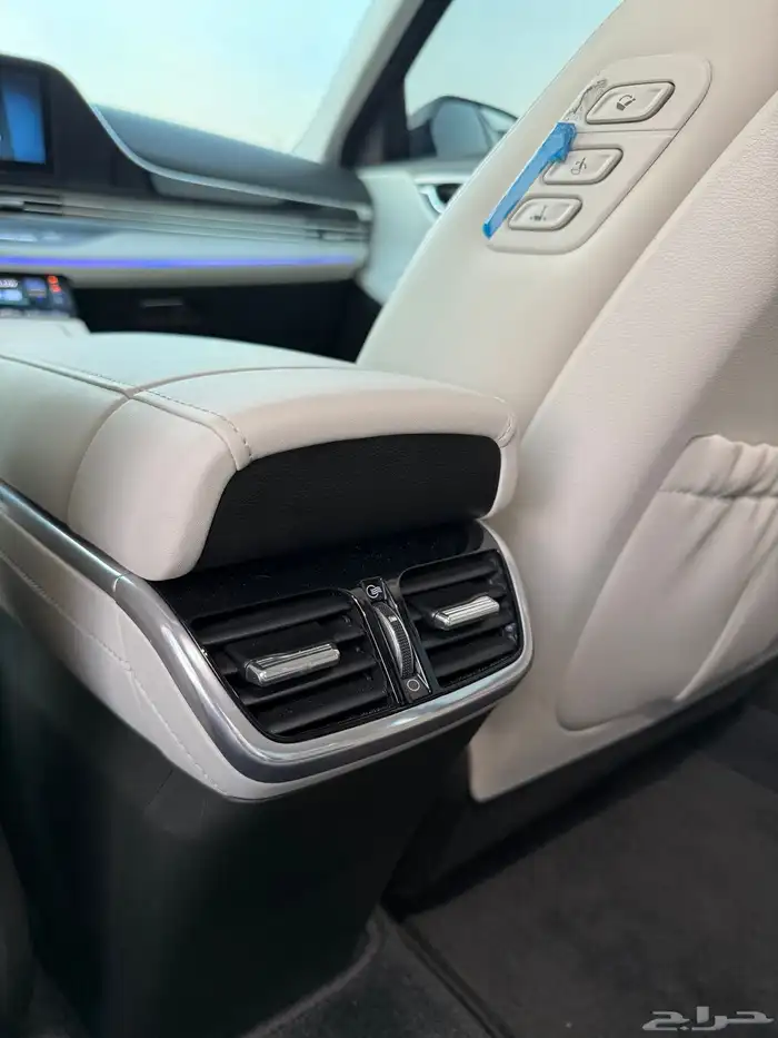 ازيرا 2022 - 6سلندر اعلا مواصفات بدون بنورما نضيفه جدا للبيع 17