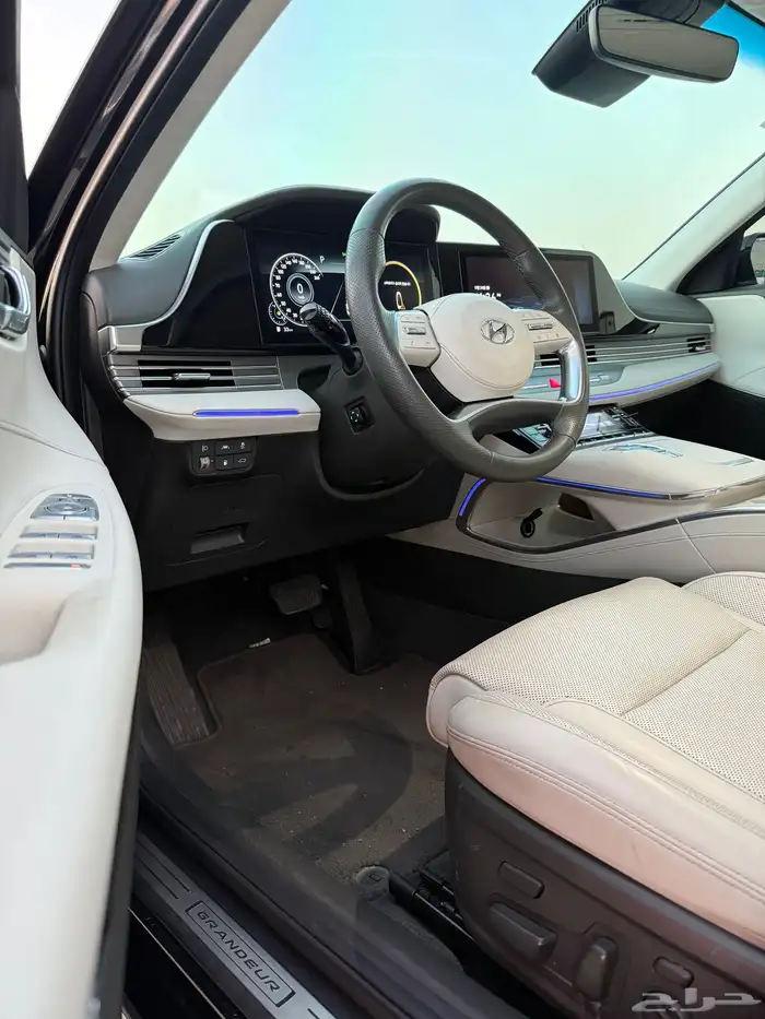 ازيرا 2022 - 6سلندر اعلا مواصفات بدون بنورما نضيفه جدا للبيع 20