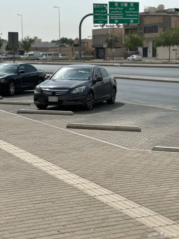 السلام عليكم ورحمة وبركاته للبيع أو البدل اكورد 2011 الموتر 5