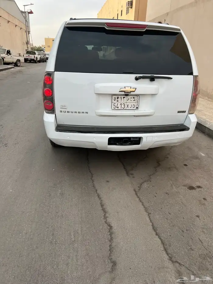للبيع تاهو شيفروليه 2011 9