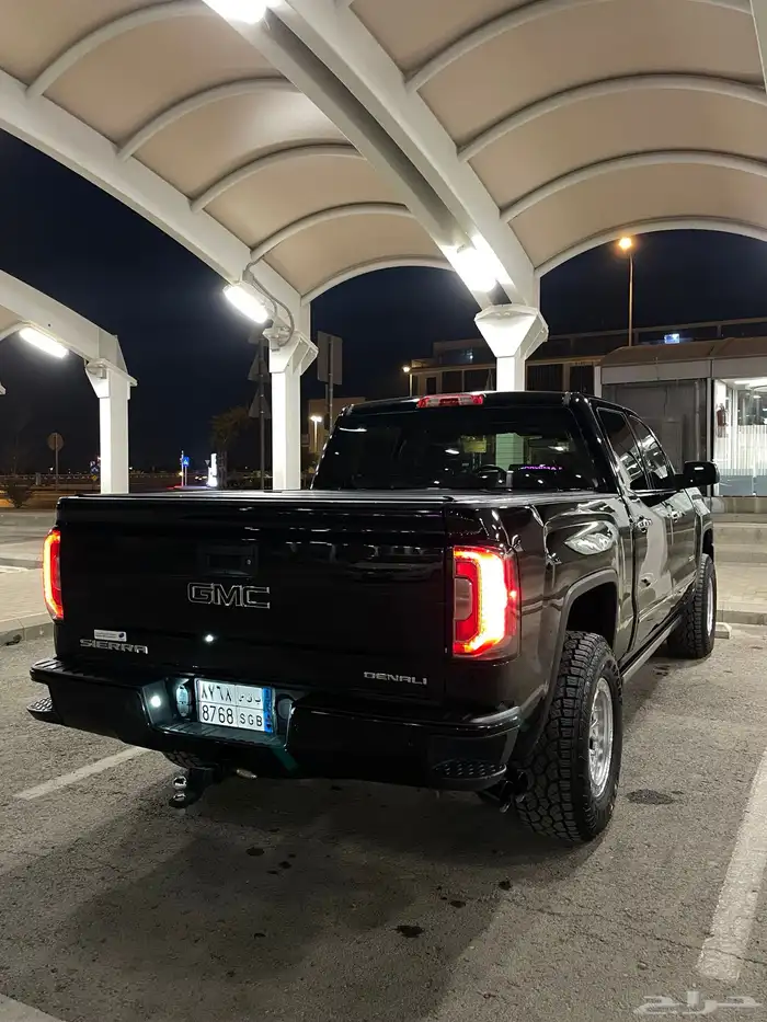 للبيع سييرا دينالي 2016 معدل ومجهز 19