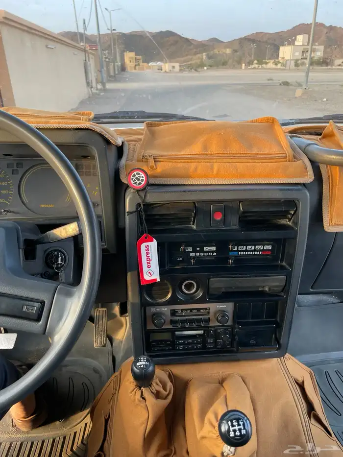 ربع باترول نيسان 1990 6