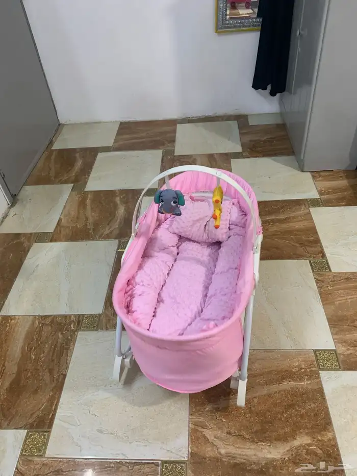 مستلزمات وعربات اطفال 0