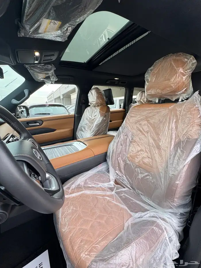 للبيع نيسان باترول بلاتينيوم 2025 - فل كامل - تيربو خليجي 22