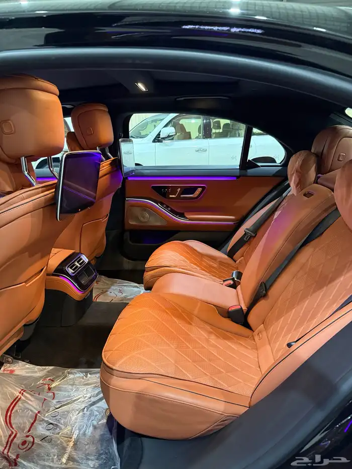 مرسيدس 2021 S580 عداد 39 الف فقط وكالة شرط 18