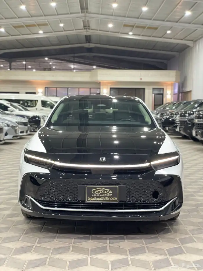 تيوتا كراون 2023 0