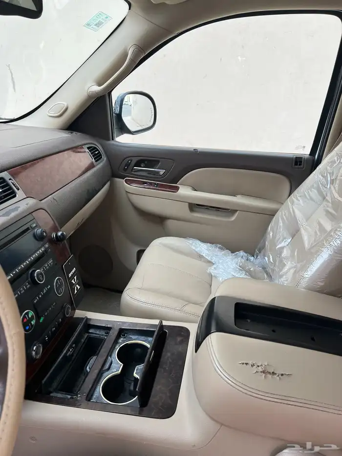 للبيع تاهو شيفروليه 2011 26