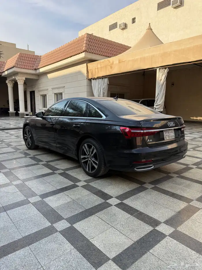 اودي 2020 A6 8