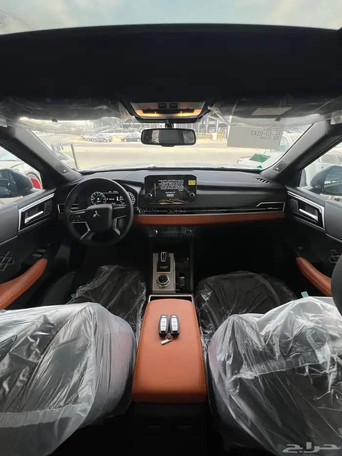 ميتسوبيشي اوتلاندر 2025 بريميوم فل كامل 10