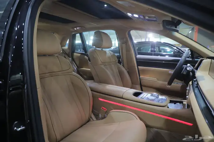 جنيسس G90 سته سلندر برستيج لون اسود 2025 شبه الجديد 13