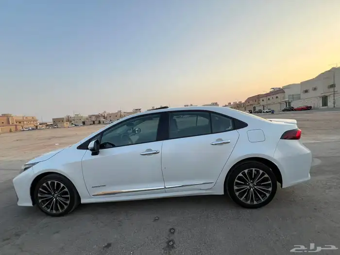 تويوتا كورولا 2024 فل كامل . 4