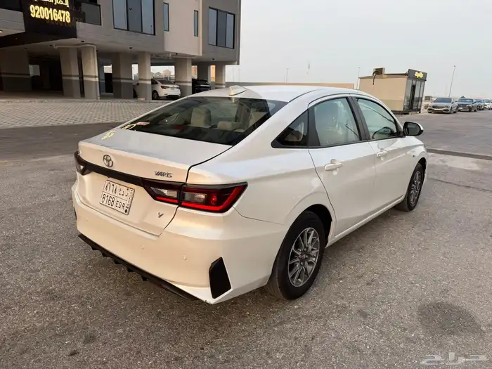 تويوتا يارس 2023 6