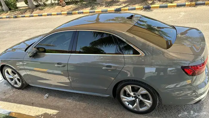 Audi 2022 أودي 2022 نظيفة ممشى قليل للبيع 2