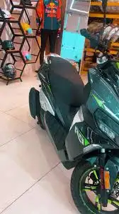 دباب عجيب R9 الوسام الناري للبيع ماشي 1800 0