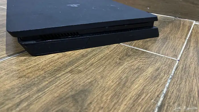 سوني فور للبيع 4